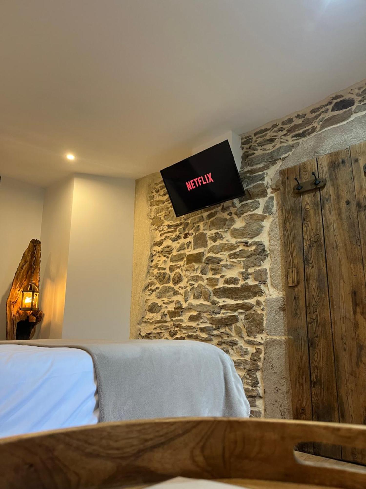 La Voute Du Pilat & Options Spa, Massage Saint-Chamond Bagian luar foto